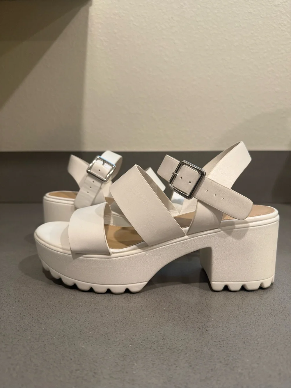Women’s White Chunky Platform Sandals with Buckle Strap - Size 8